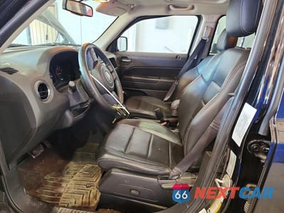 Zdjęcie 7 z 13 samochodu: 2016 JEEP PATRIOT VIN:1C4NJRAB8GD740843 - miniatura