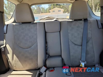 Zdjęcie 10 z 13 samochodu: 2011 TOYOTA RAV4 BASE VIN:2T3BF4DV8BW153891 - miniatura