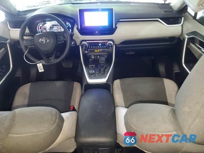 Zdjęcie 8 z 13 samochodu: 2025 TOYOTA RAV4 HYBRID XLE VIN:2T3RWRFV9SW294896 - miniatura