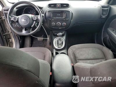 Zdjęcie 8 z 14 samochodu: 2017 KIA SOUL BASE VIN:KNDJN2A21H7494633 - miniatura