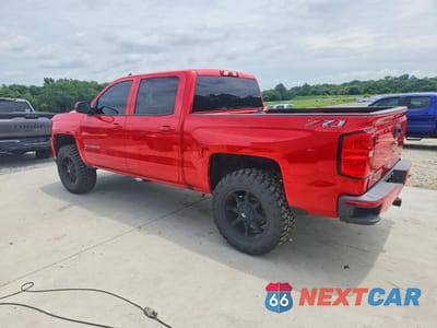Drugie zdjęcie samochodu z przodu: 2018 CHEVROLET SILVERADO K1500 LT VIN:3GCUKREC7JG273890 - miniatura