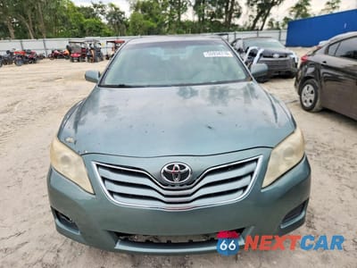 Piąte zdjęcie samochodu w środku: 2010 TOYOTA CAMRY LE VIN:4T1BF3EK6AU514945 - miniatura