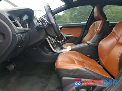Zdjęcie 7 z 14 samochodu: 2015 VOLVO V60 PREMIER VIN:YV126MEB5F1188679 - miniatura