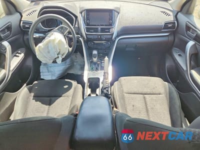 Zdjęcie 8 z 14 samochodu: 2019 MITSUBISHI ECLIPSE CROSS ES VIN:JA4AT3AA2KZ036107 - miniatura