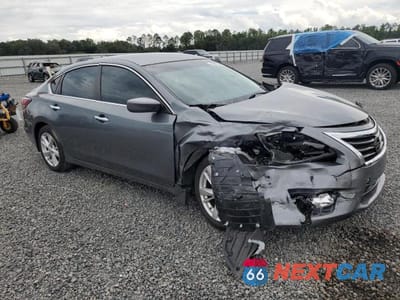 Czwarte zdjęcie samochodu z boku: 2015 NISSAN ALTIMA 2.5 SV VIN:1N4AL3AP3FC244893 - miniatura