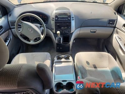 Zdjęcie 8 z 13 samochodu: 2008 TOYOTA SIENNA LE 7-PASSENGER VIN:5TDZK23C58S143571 - miniatura