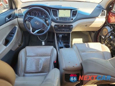 Zdjęcie 8 z 13 samochodu: 2017 HYUNDAI TUCSON LIMITED VIN:KM8J3CA25HU533779 - miniatura
