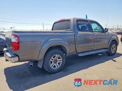 Trzecie zdjęcie samochodu z tyłu: 2004 TOYOTA TUNDRA DOUBLE CAB SR5 VIN:5TBDT44114S454174 - miniatura