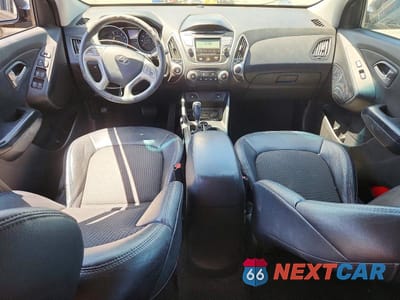 Zdjęcie 8 z 12 samochodu: 2013 HYUNDAI TUCSON GLS VIN:KM8JU3ACXDU712836 - miniatura