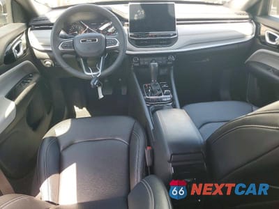 Zdjęcie 8 z 14 samochodu: 2025 JEEP COMPASS LIMITED VIN:3C4NJDCN0ST619852 - miniatura