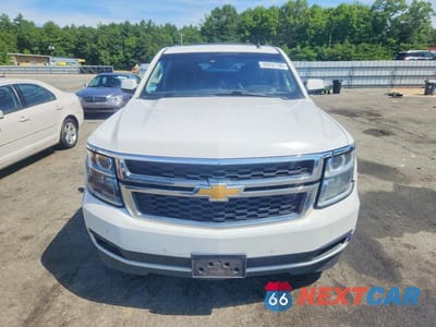 Piąte zdjęcie samochodu w środku: 2015 CHEVROLET SUBURBAN K1500 LT VIN:1GNSKJKC1FR300402 - miniatura