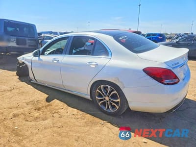 Drugie zdjęcie samochodu z przodu: 2016 MERCEDES-BENZ C 300 4MATIC VIN:WDDWF4KB6GR172866 - miniatura
