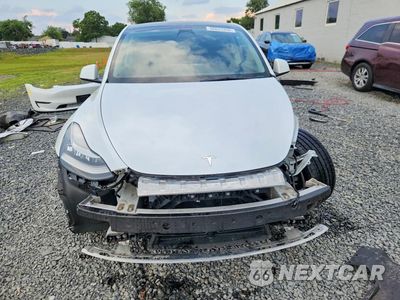 Piąte zdjęcie samochodu w środku: 2023 TESLA MODEL Y VIN:7SAYGDEE7PA058757 - miniatura