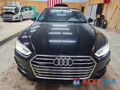 Piąte zdjęcie samochodu w środku: 2018 AUDI A5 PREMIUM PLUS VIN:WAUPNAF55JA051348 - miniatura