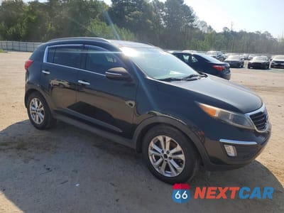 Czwarte zdjęcie samochodu z boku: 2016 KIA SPORTAGE SX VIN:KNDPC3A67G7831636 - miniatura