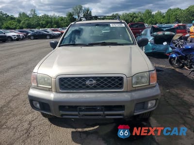 Piąte zdjęcie samochodu w środku: 2001 NISSAN PATHFINDER SE VIN:JN8DR09Y51W610382 - miniatura