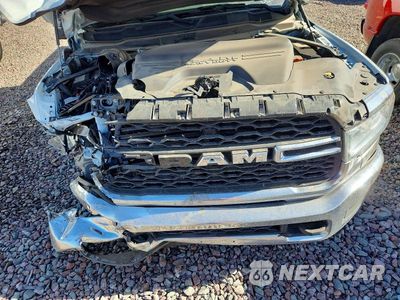 Zdjęcie 11 z 12 samochodu: 2024 RAM 3500 TRADESMAN VIN:3C63R3GL0RG260497 - miniatura
