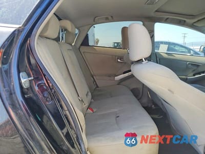 Zdjęcie 10 z 12 samochodu: 2012 TOYOTA PRIUS THREE VIN:JTDKN3DU2C1522510 - miniatura