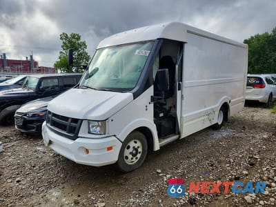 2018 ISUZU REACH DELIVERY VAN JALB4T17XJ7W02311 - główne zdjęcie licytacji z USA - miniatura