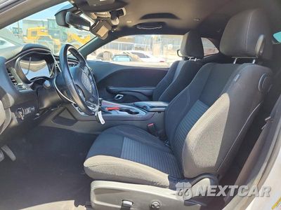 Zdjęcie 7 z 13 samochodu: 2019 DODGE CHALLENGER SXT VIN:2C3CDZAG3KH735267 - miniatura