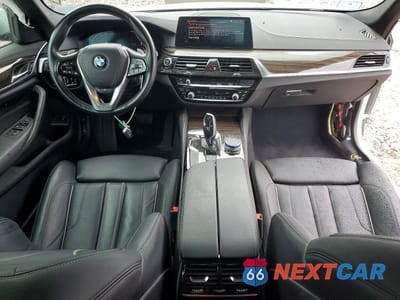 Zdjęcie 8 z 12 samochodu: 2020 BMW 540 XI VIN:WBAJS3C00LWW68620 - miniatura