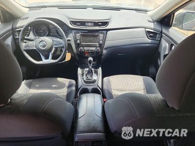 Zdjęcie 8 z 13 samochodu: 2019 NISSAN ROGUE S VIN:5N1AT2MT2KC773125 - miniatura
