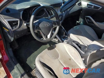 Zdjęcie 8 z 12 samochodu: 2012 HYUNDAI VELOSTER BASE VIN:KMHTC6AD2CU041747 - miniatura