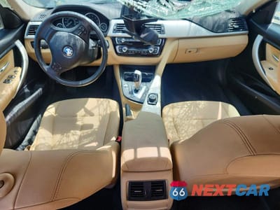 Zdjęcie 8 z 12 samochodu: 2017 BMW 320 I VIN:WBA8E1G3XHNU17695 - miniatura