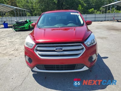 Piąte zdjęcie samochodu w środku: 2019 FORD ESCAPE SE VIN:1FMCU0GDXKUB46178 - miniatura