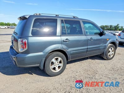 Trzecie zdjęcie samochodu z tyłu: 2006 HONDA PILOT EX VIN:2HKYF18726H558954 - miniatura