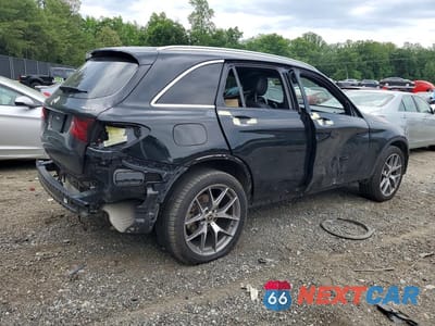 Trzecie zdjęcie samochodu z tyłu: 2021 MERCEDES-BENZ GLC 300 4MATIC VIN:W1N0G8EB7MV284491 - miniatura
