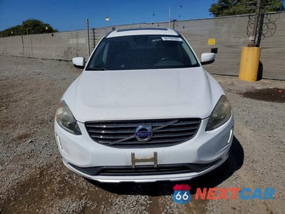 Piąte zdjęcie samochodu w środku: 2015 VOLVO XC60 T5 PREMIER VIN:YV426MDB2F2586155 - miniatura