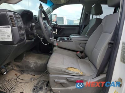 Zdjęcie 7 z 13 samochodu: 2017 CHEVROLET SILVERADO K3500 VIN:1GB2KYEG9HZ305564 - miniatura