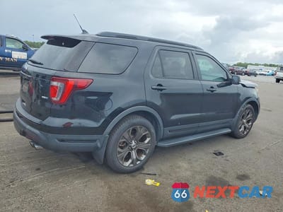 Trzecie zdjęcie samochodu z tyłu: 2018 FORD EXPLORER SPORT VIN:1FM5K8GT7JGB85151 - miniatura