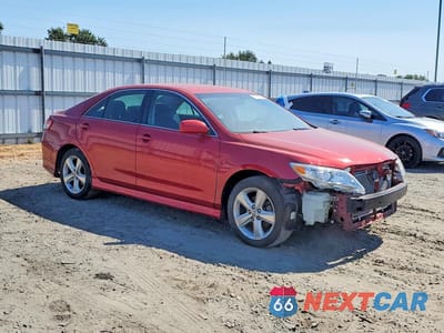 Czwarte zdjęcie samochodu z boku: 2010 TOYOTA CAMRY SE VIN:4T1BF3EK7AU516297 - miniatura