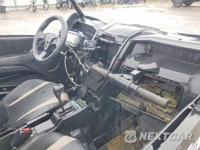 Piąte zdjęcie samochodu w środku: 2024 KAWASAKI TERYX UTILITY VEHICLE VIN:JKARFCA13RB520784 - miniatura