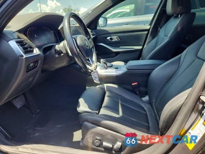 Zdjęcie 7 z 12 samochodu: 2021 BMW 330I VIN:3MW5R1J08M8C11312 - miniatura
