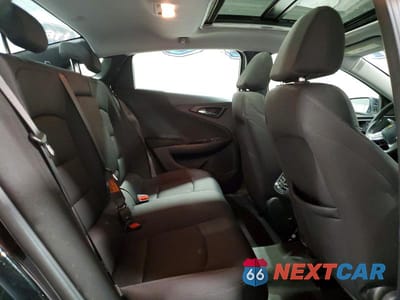 Zdjęcie 10 z 12 samochodu: 2023 CHEVROLET MALIBU LT VIN:1G1ZD5ST2PF210213 - miniatura