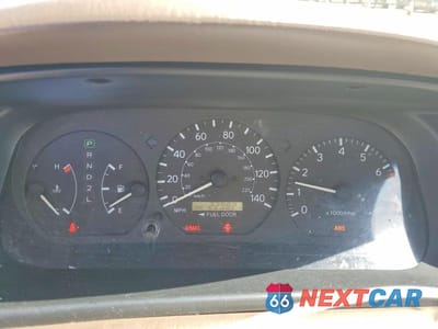 Zdjęcie 9 z 12 samochodu: 2001 TOYOTA CAMRY LE V6 VIN:JT2BF22K010310113 - miniatura