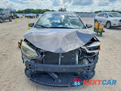 Piąte zdjęcie samochodu w środku: 2015 TOYOTA COROLLA LE VIN:5YFBURHE4FP298519 - miniatura