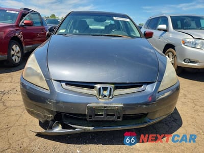 Piąte zdjęcie samochodu w środku: 2004 HONDA ACCORD VIN:1HGCM66514A052908 - miniatura