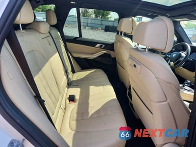 Zdjęcie 10 z 13 samochodu: 2021 BMW X5 XDRIVE40I VIN:5UXCR6C02M9F19328 - miniatura