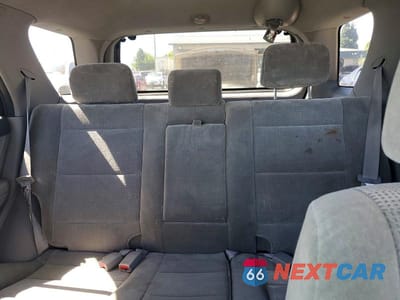 Zdjęcie 10 z 14 samochodu: 2005 KIA SORENTO EX/LX VIN:KNDJC733355410912 - miniatura