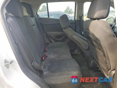 Zdjęcie 11 z 13 samochodu: 2016 CHEVROLET TRAX LS VIN:3GNCJKSB9GL280400 - miniatura