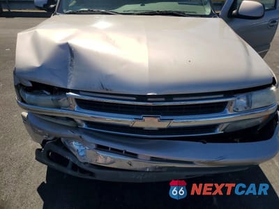 Zdjęcie 11 z 12 samochodu: 2004 CHEVROLET TAHOE K1500 VIN:1GNEK13T64J222304 - miniatura