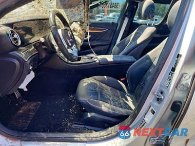 Zdjęcie 7 z 12 samochodu: 2020 MERCEDES-BENZ E 63 AMG-S 4MATIC VIN:W1KZF8KB5LA824969 - miniatura