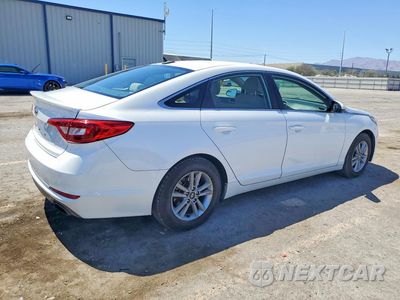 Trzecie zdjęcie samochodu z tyłu: 2015 HYUNDAI SONATA SE VIN:5NPE24AF0FH167285 - miniatura