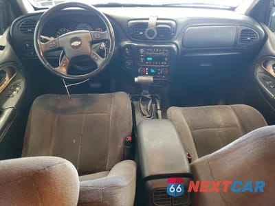 Zdjęcie 8 z 13 samochodu: 2007 CHEVROLET TRAILBLAZER LS VIN:1GNDT13S972249852 - miniatura