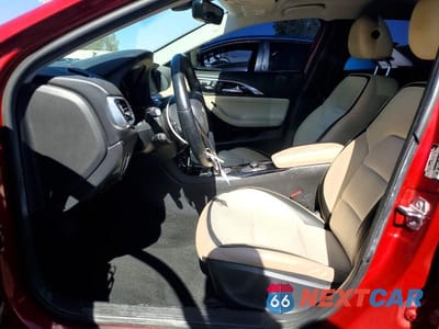 Zdjęcie 7 z 14 samochodu: 2019 INFINITI QX30 LUXE VIN:SJKCH5CP2KA010275 - miniatura
