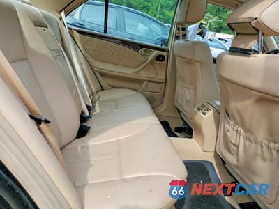 Zdjęcie 10 z 12 samochodu: 2001 MERCEDES-BENZ E 320 VIN:WDBJF65JX1B309079 - miniatura